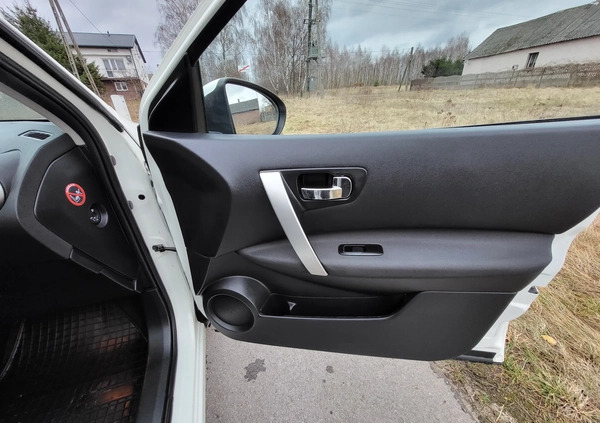 Nissan Qashqai+2 cena 42900 przebieg: 131000, rok produkcji 2013 z Wąbrzeźno małe 781